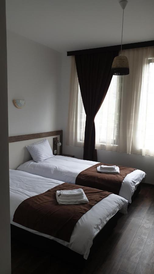 Бялата Къща Hotel Kirkovo  Exterior foto