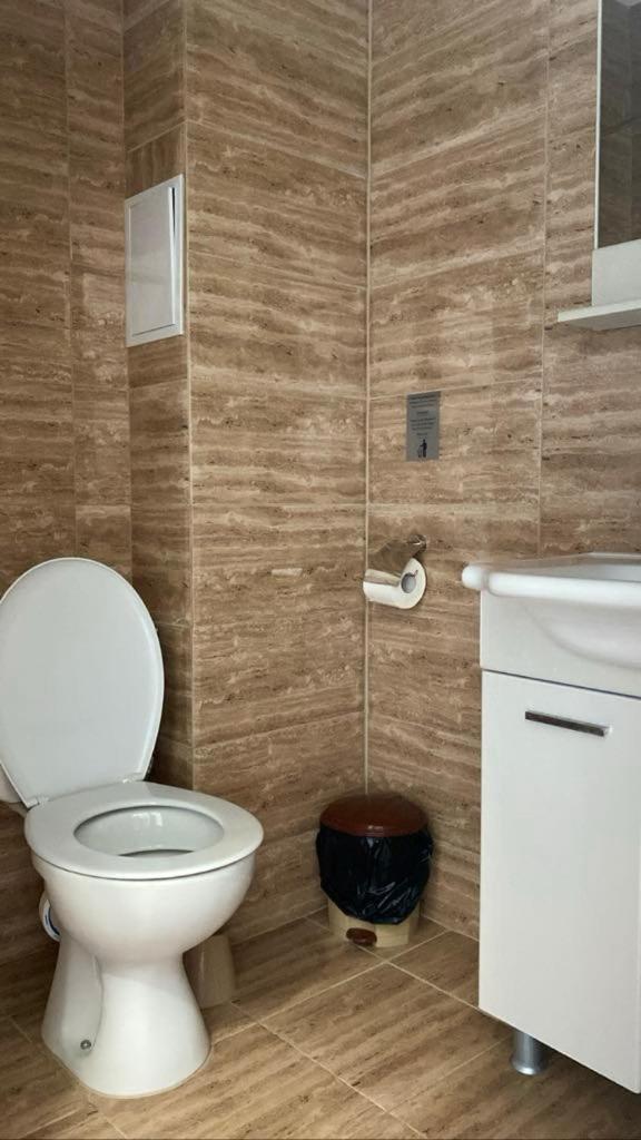 Бялата Къща Hotel Kirkovo  Exterior foto